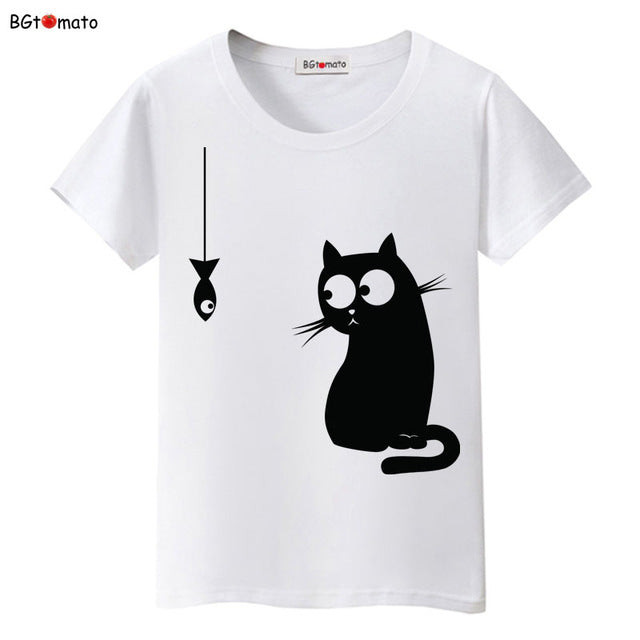 Black cat pink love t-shirt