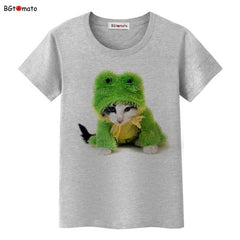 Green clothes little cat t shirt