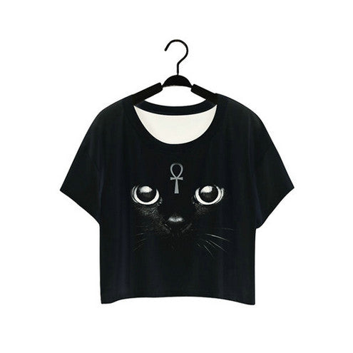 Black Cat Shining Eyes T-shirts