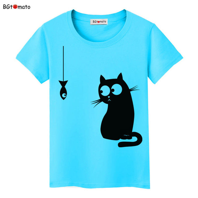 Black cat pink love t-shirt
